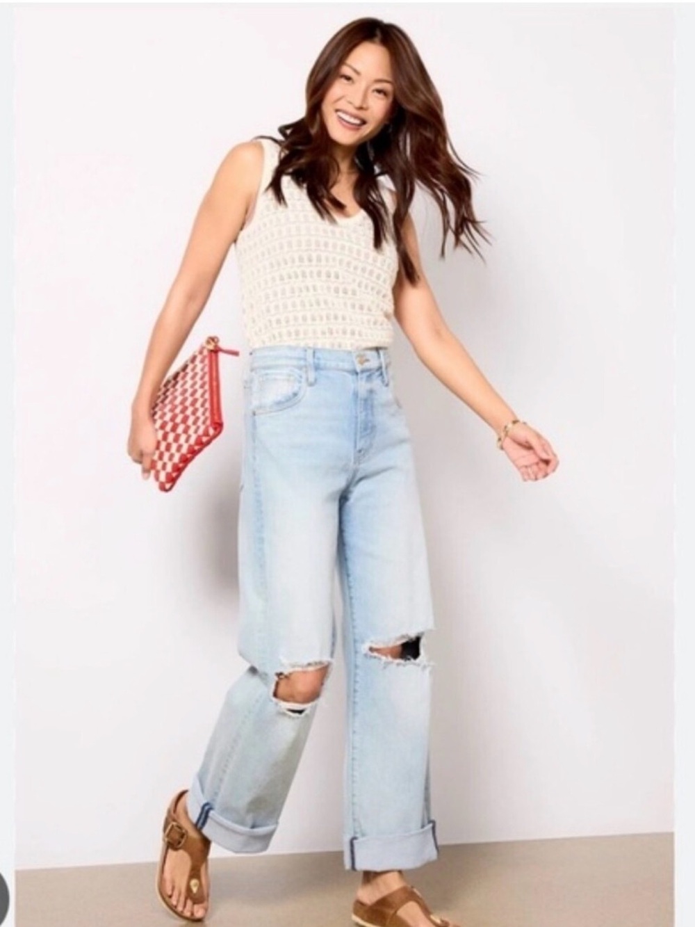 Kut from the Kloth Gwen Wide Leg High Rise Distressed Jeans Size 2 Light Wash